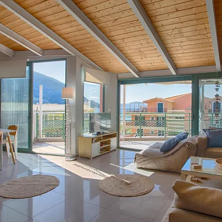 Skai Two Floor Apartment Vasiliki (Lefkada)