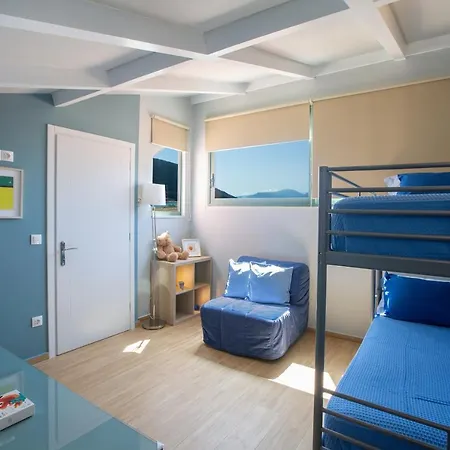 Skai Two Floor Apartment Vasiliki (Lefkada)