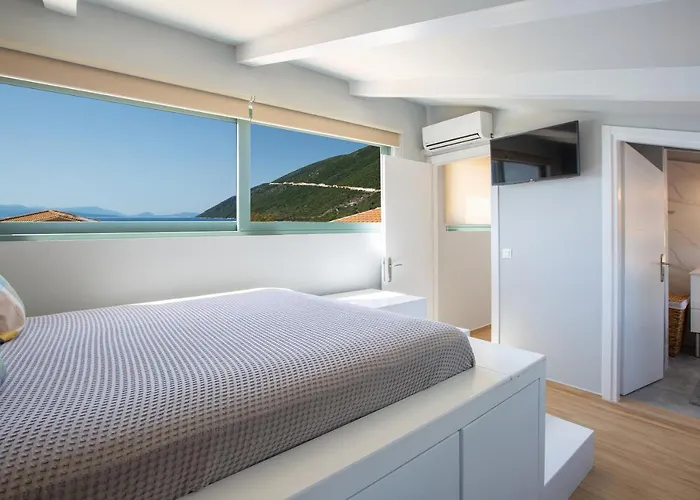 Skai Two Floor Vasiliki (Lefkada)